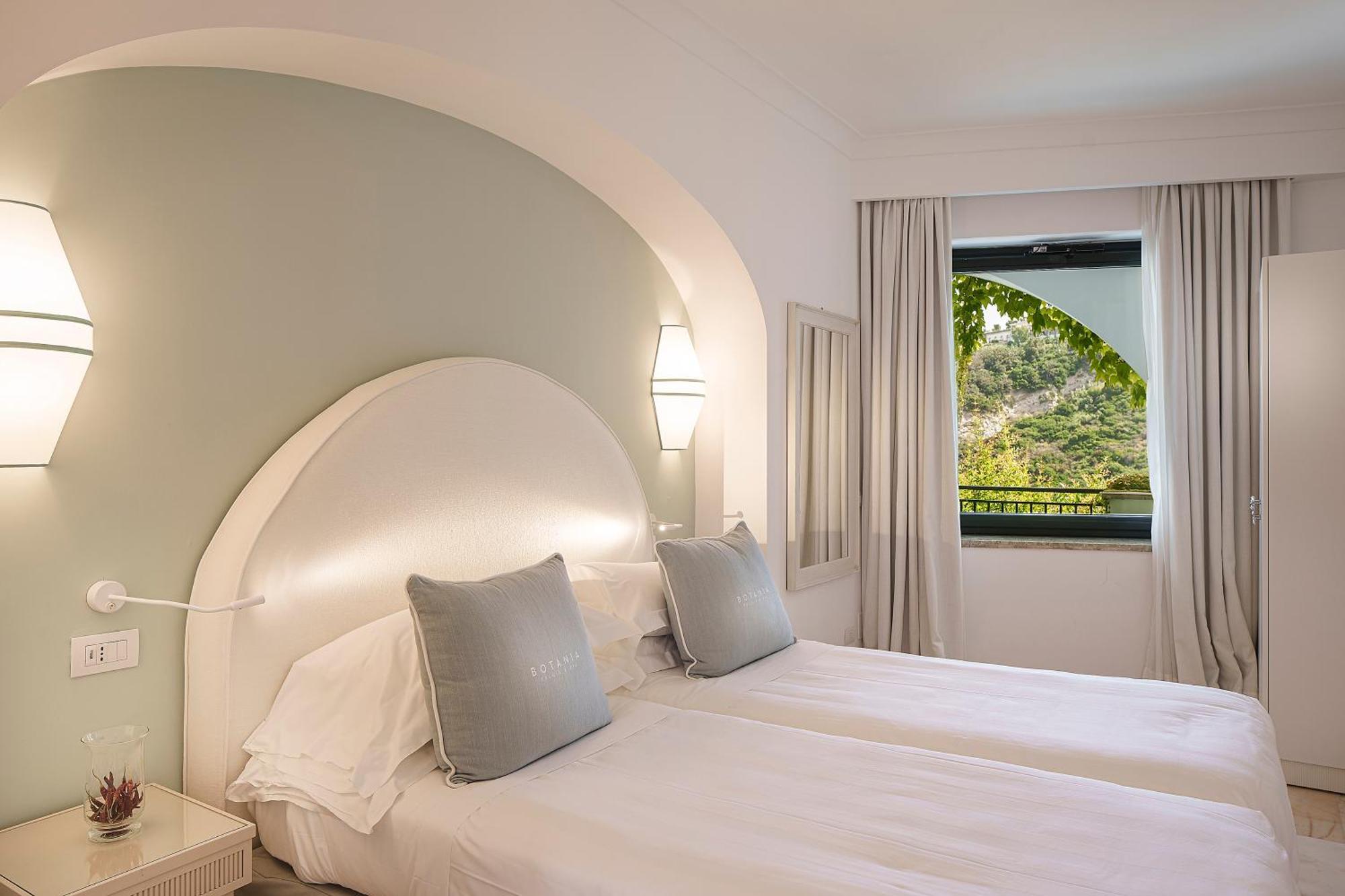 Hotel Botania Relais & - The Leading Of The World 5*